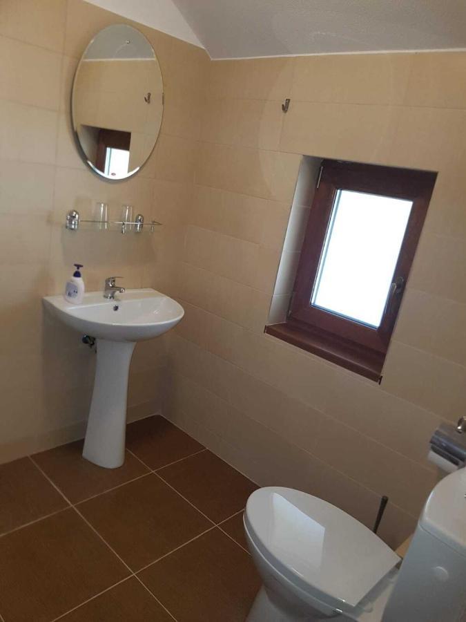 Hotel Viata La Tara Cerna à Cerna  Extérieur photo